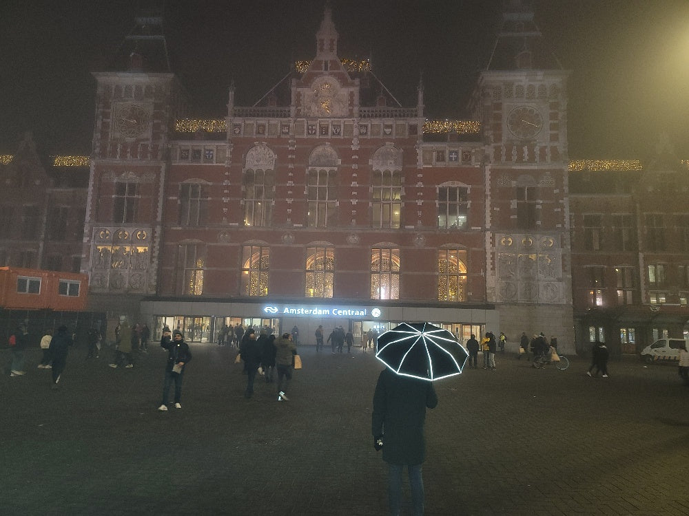 Be Seen in Amsterdam: Your ReflectSafe® Umbrella - The Perfect Companion for Exploring the City